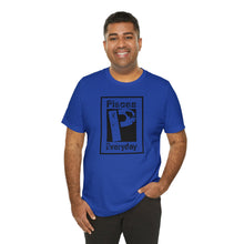 Load image into Gallery viewer, Pisces - Everyday Tee