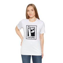 Load image into Gallery viewer, Pisces - Everyday Tee