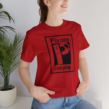 Load image into Gallery viewer, Pisces - Everyday Tee
